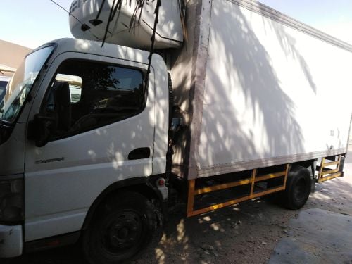 dry chiller frozen trucks