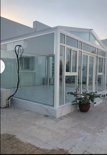 aluminium and glass work