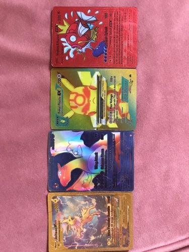 بطاقات بوكيمون نادرة  