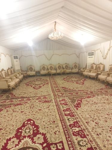 خيام ملكيه المناسبات