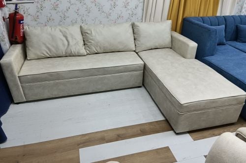 أريكة زاوية جديدة جاهزة للبيع