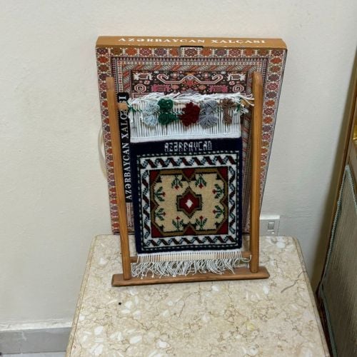للببع طقمين ملكي مذهب