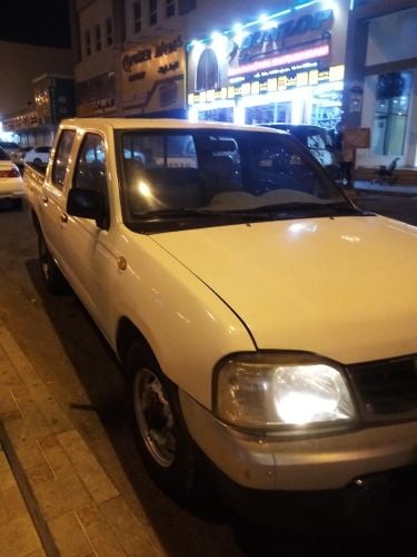 Nissan ....      urgent sale