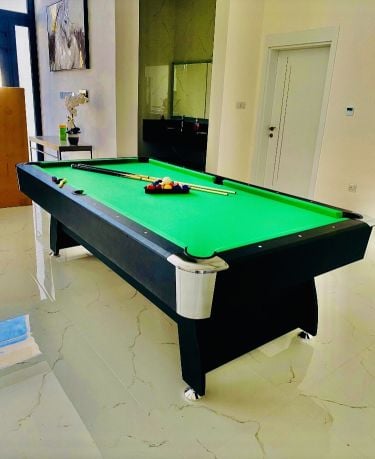Billiard table 7 feet 