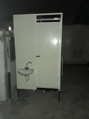 حمام ١٢٠+١٢٠ فصيله في جيز البيع
