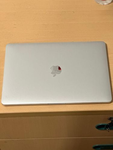 Apple MacBook pro A1989(2019)