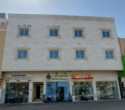 للإيجار مكاتب ومحلات في معيذر