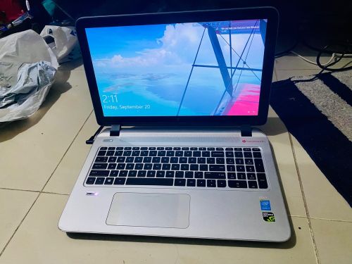 Laptop 