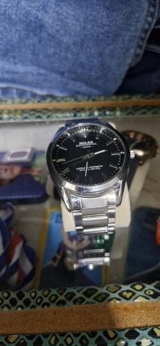 ساعات ماركات للبيع