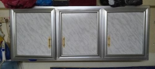 تسريحة .. خزانة مطيخ