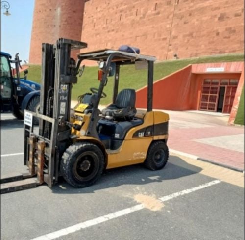 FORKLIFT WITH all documents