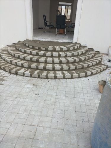 بناء طابوق وبلاستر وكهربه وسباكه