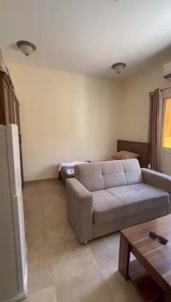 full seats bedroom 