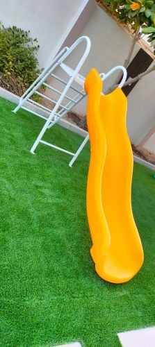 موجة شريحة طفل