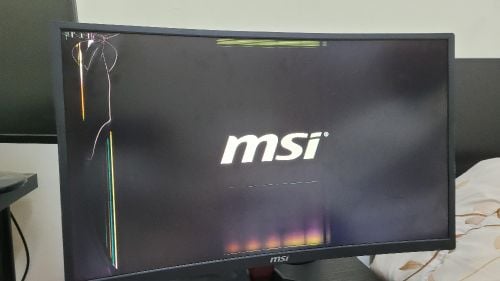 شاشه 27 انش مكسوره