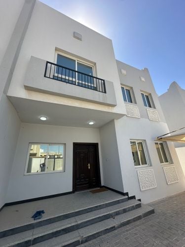 Villa For Rent in thumamah