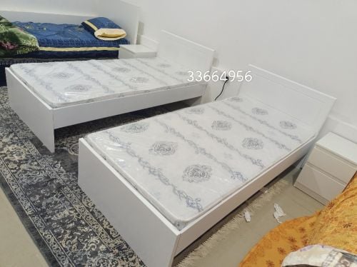Wooden new single bed