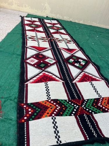 بسط سورية متينة باشكال مميزة