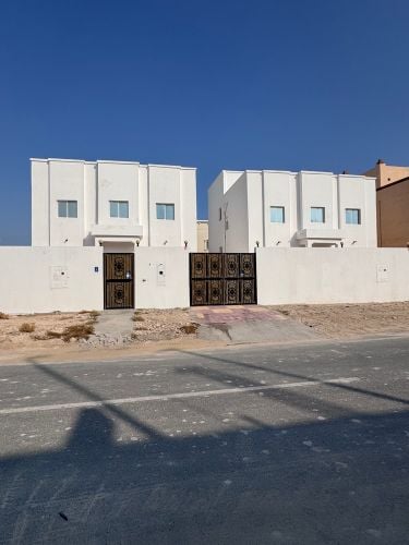 فيلا للبيع الصخامه 450 م جديده