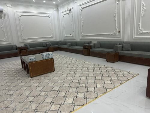 brand new majlis 1 meter QR 600