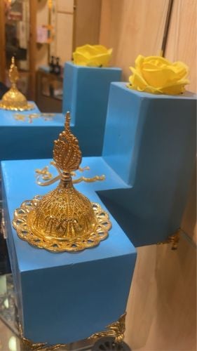 بيع العطورات الفرنسيه والعربية 