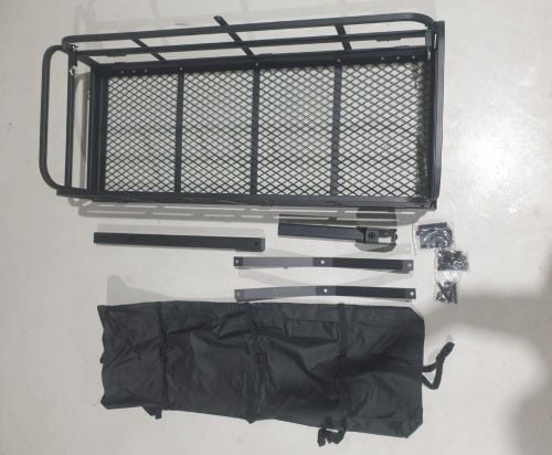 Rear luggage carrier