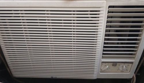 AC