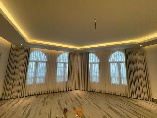 Curtain