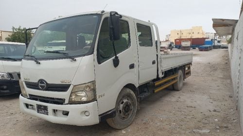 4.5 ton Hino pickup double cabin