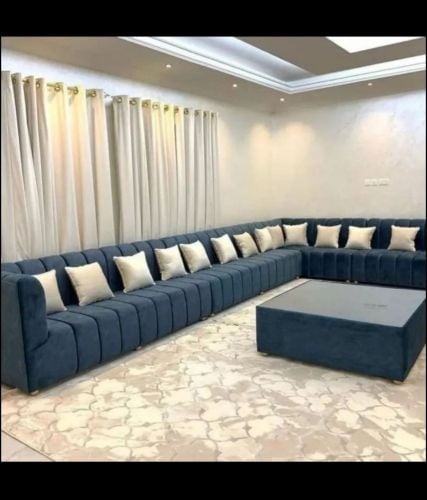 كانابا والستائر