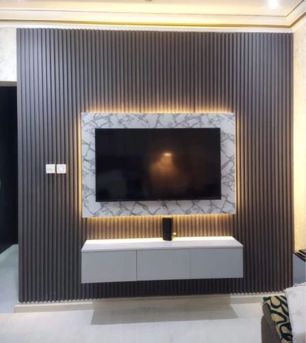 Tv wall decor 
