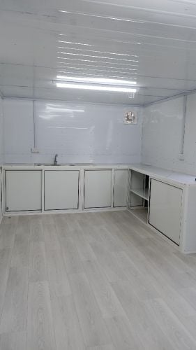cabin kitchen toilet