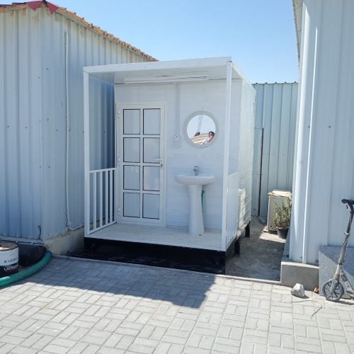 cabin,kitchen toilet