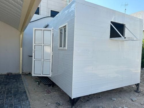 cabin,kitchen toilet