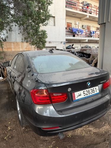 بي ام ٣٢٠ قطع