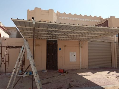 نقوم بجميع اعمال الحداده مظلات لل