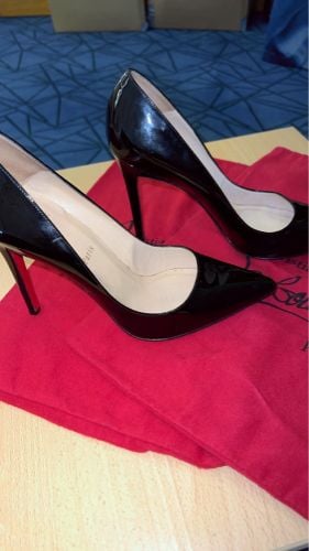 original leboutin heels size 39