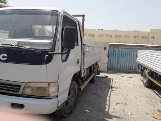 سياره بيكب 4طن لنقل جميع مواد ال