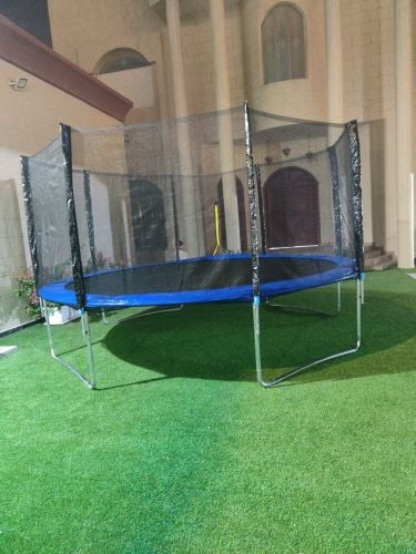 نطاطيه الاطفل