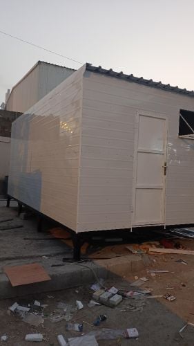 cabin kitchen toilet