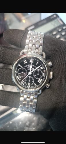 ساعه ويست اند اصليه مع الفواتير 