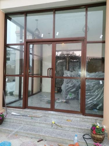 Glass and aluminum work