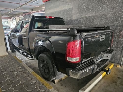 GMC sierra full black 2007