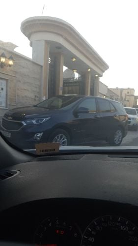 بناء الفلل والملاخق
