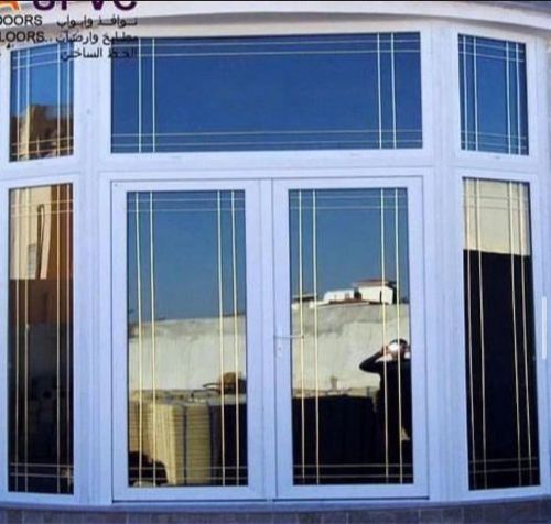 يو بي في سي باب ونافذة زجاجية