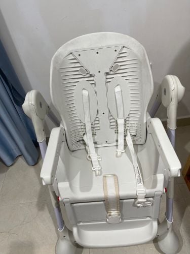 كرسي طعام للاطفال 