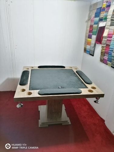 طاولات برازيليه سجن برازيليه