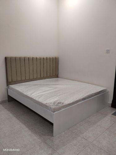 سرير صندوقي من ديمان