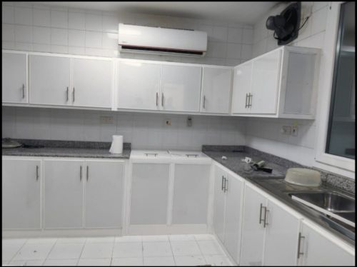 We make aluminum wood kitchen