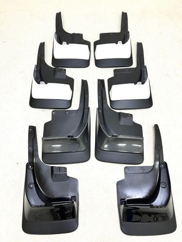 Land Cruiser Mudflap